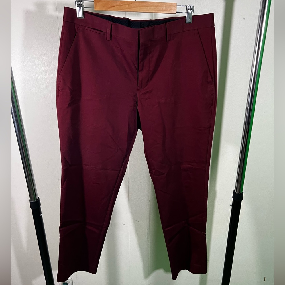 Burgundy Express Dress Pants Size: 32X30